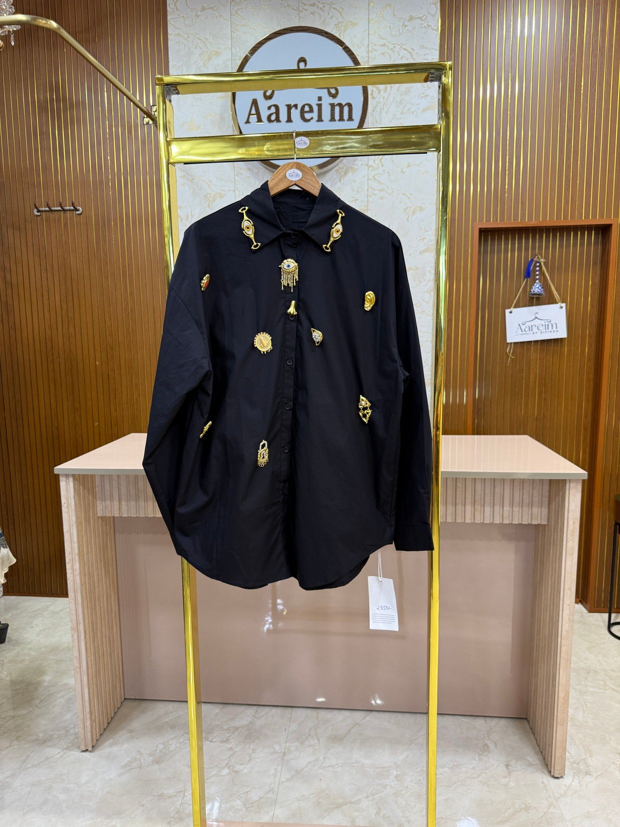 Broaches Shirt